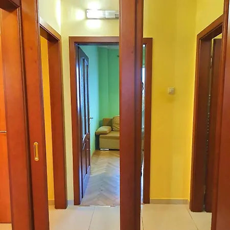 Apartament Center Cozy Spot *