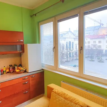 Center Cozy Spot Апартаменты *
